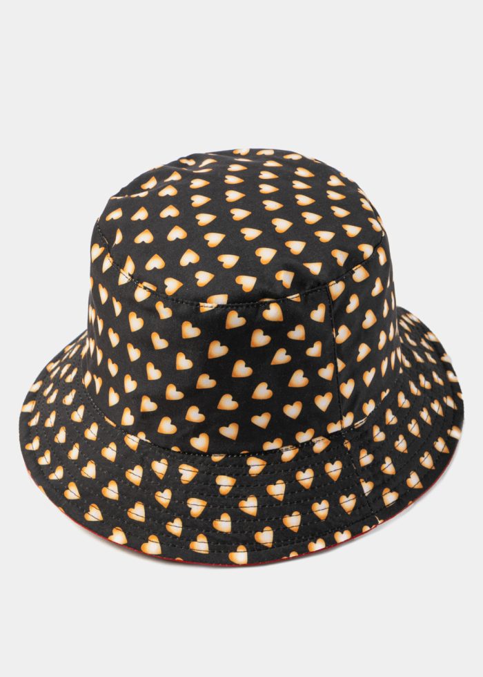 Double-Faced Bucket Hat Little Hearts Pattern & Red - Image 3