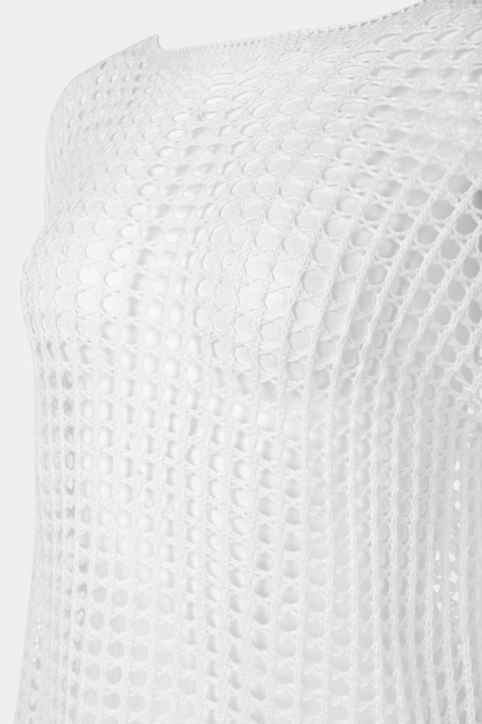 White Knitted Beachwear w/ Long Sleeves - Image 4