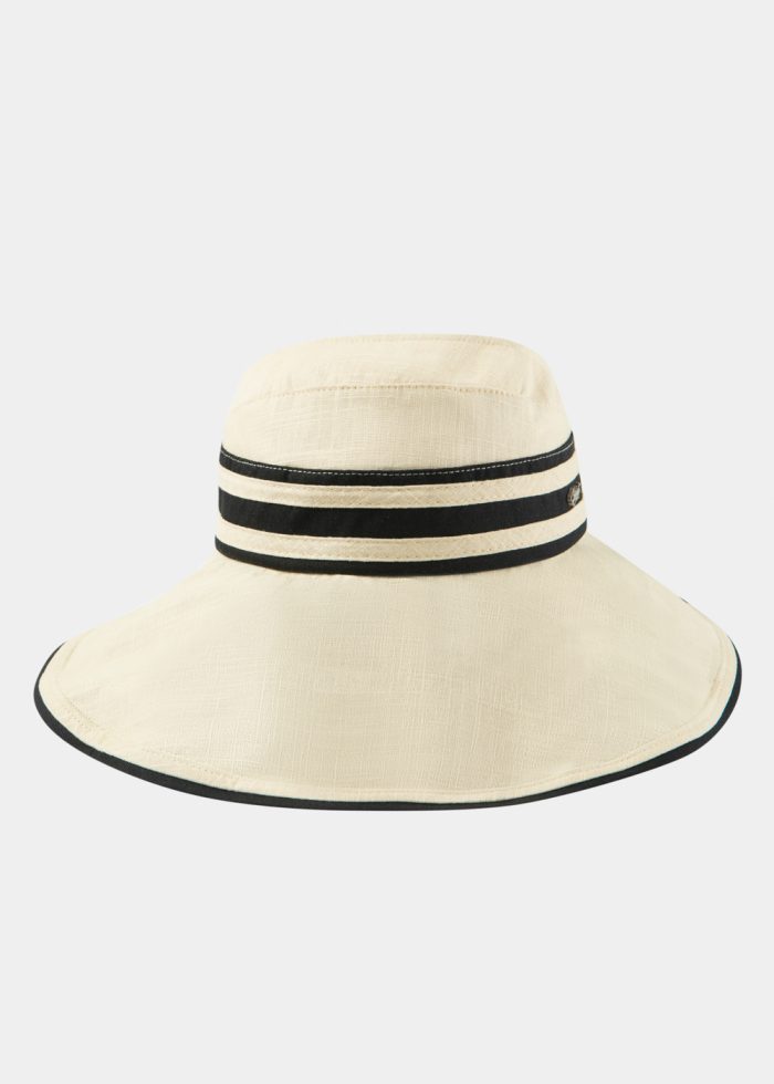 Half-Opened Linen Hat in Ecru - Image 2