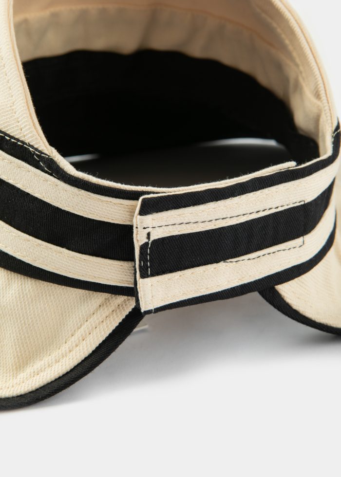 Half-Opened Cotton Hat in Ecru - Image 3