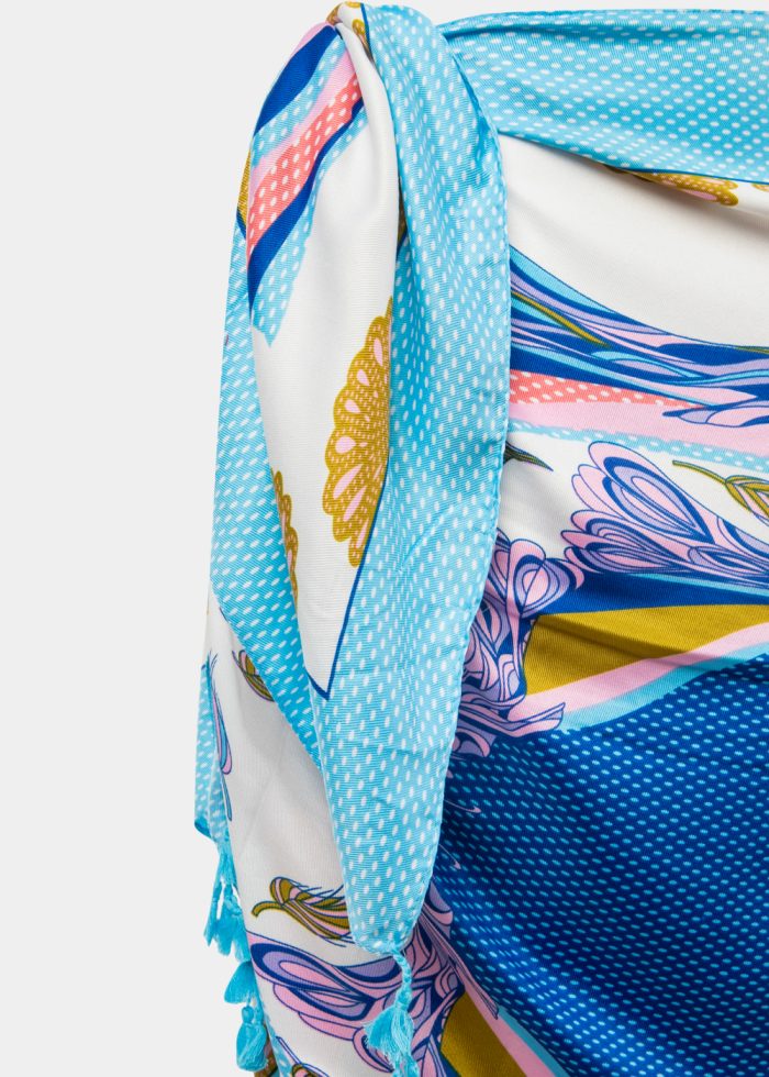 Blue pareo w/ feathers design - Image 2