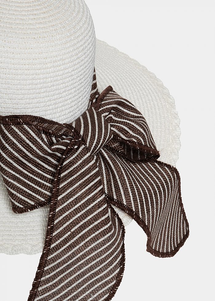 White hat with striped ribbon - Image 3