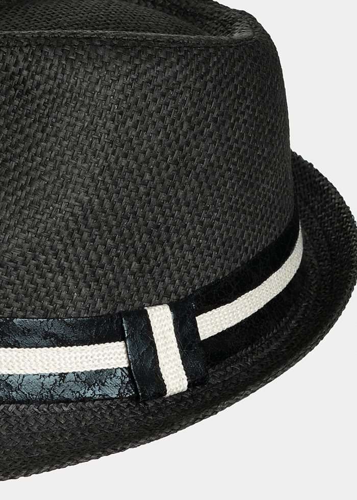 Black fedora with leather strap - Image 3