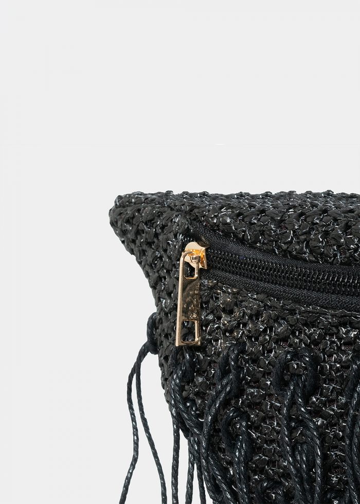 straw belt bag with fringes in black - Image 3