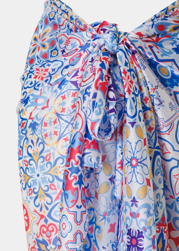 Colorful Pareo w/ Majolica Pattern - Image 2