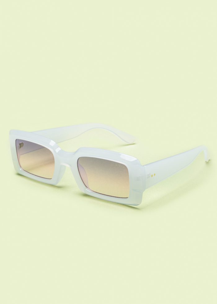 "Pandora" White - Image 2