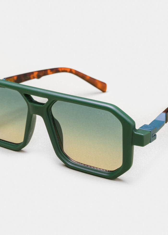 "Ione" Green - Image 3