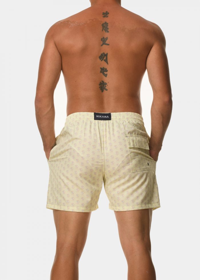 Yellow parade - Image 3