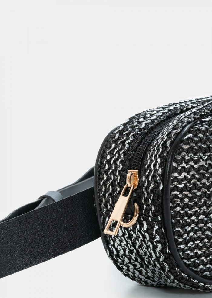 Straw small belt bag in black silver - Image 3