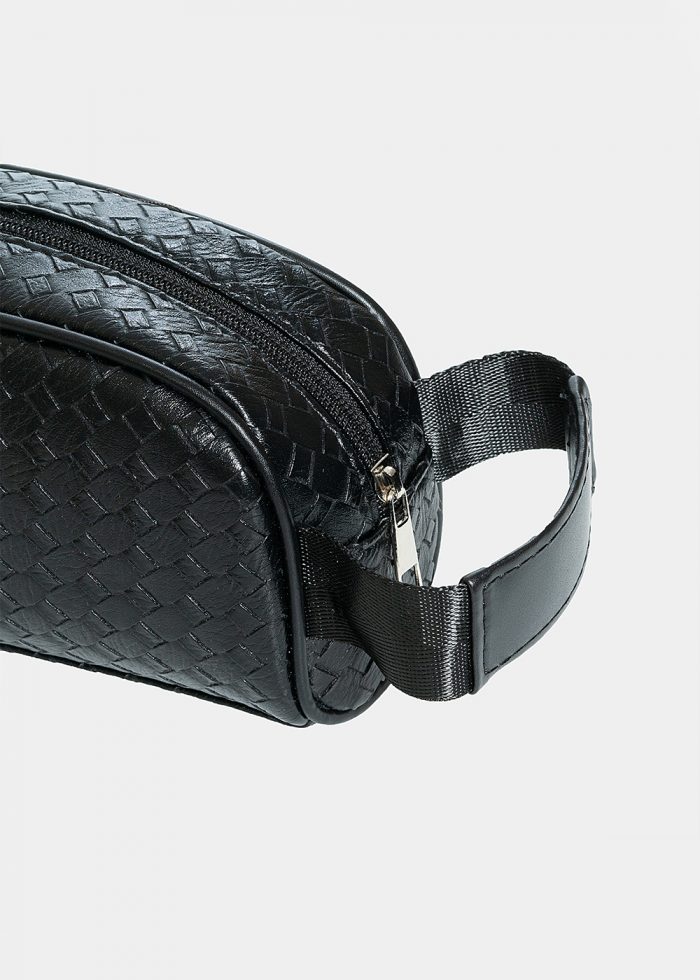 Black knitted nécessaire - Image 3