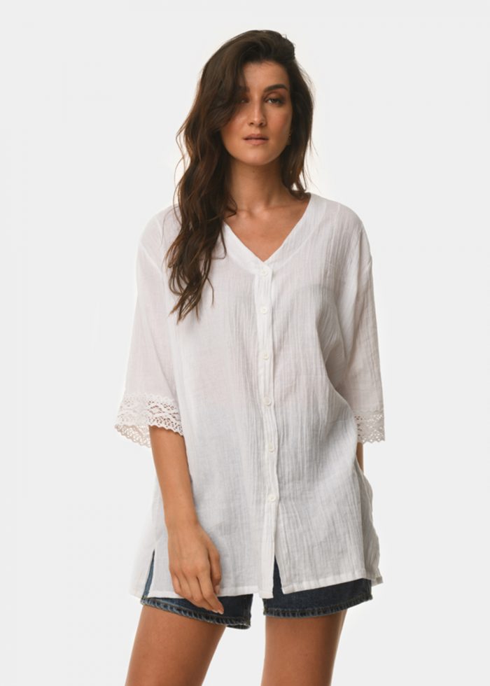 White laced shirt - Image 2