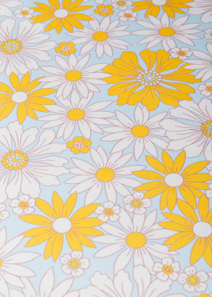 Daises Satin Scarf - Image 2