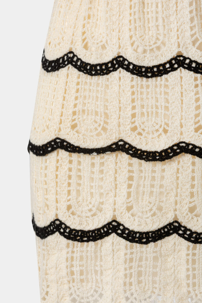 Cream & Black Knitted Top & Skirt Set - Image 3