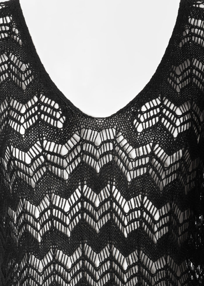 Black Long Sleeved Knitted Beachwear - Image 2