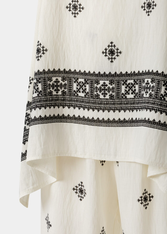 Cream Top & Pants Set w/ Black Printed Design - Image 3