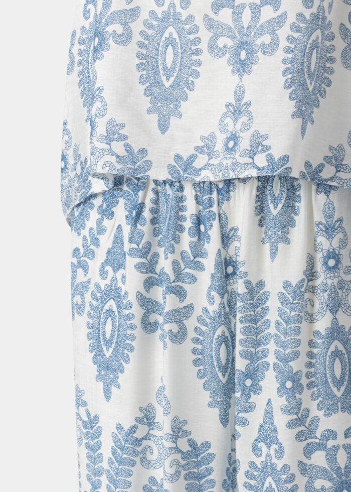 White Top & Pants Set w/ Blue Printed Design - Image 3