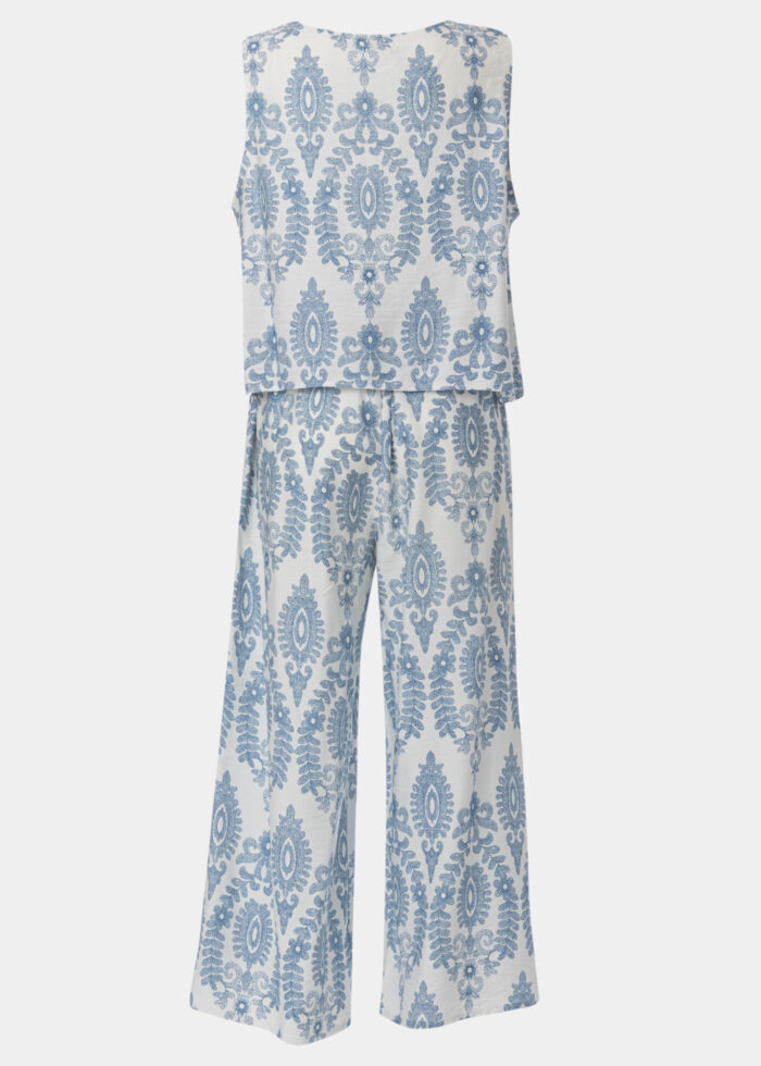 White Top & Pants Set w/ Blue Printed Design - Image 2