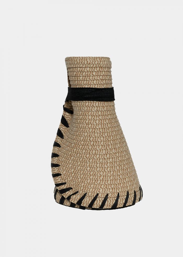 Top opened hat with knitted rope - Image 3