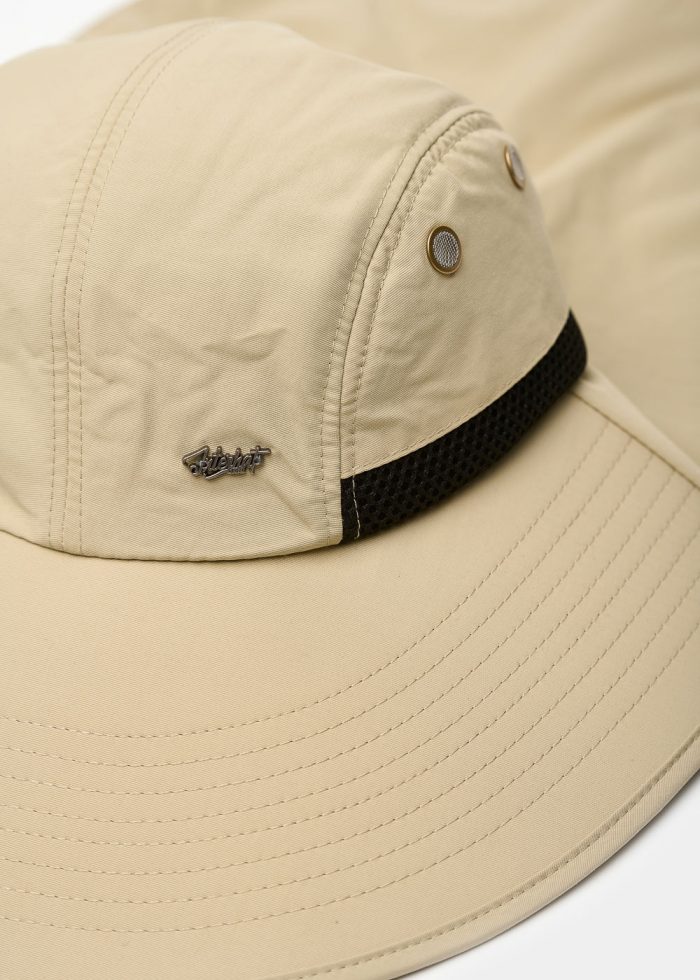 Beige active hat with neck protector - Image 3