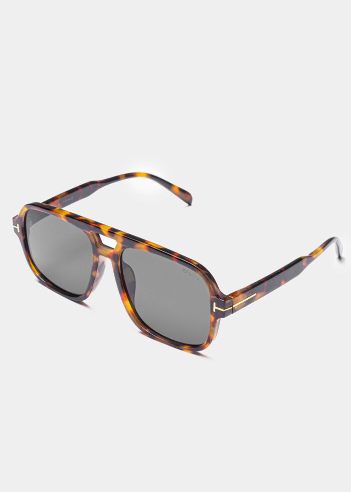 "Solmar" Tortoise - Image 2